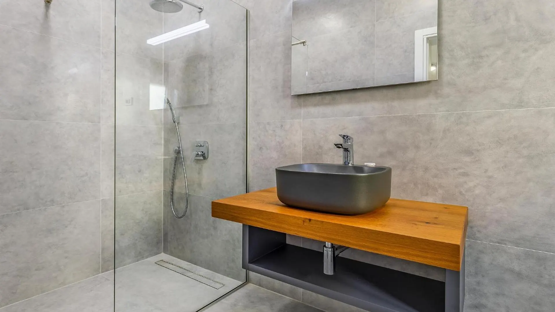 Holiday home 4 Bedroom Awesome Home In Fazana