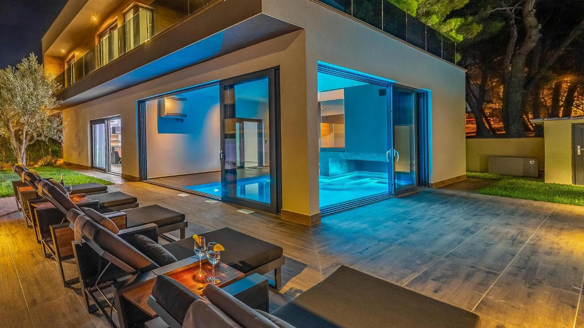 Holiday home 4 Bedroom Awesome Home In Fazana