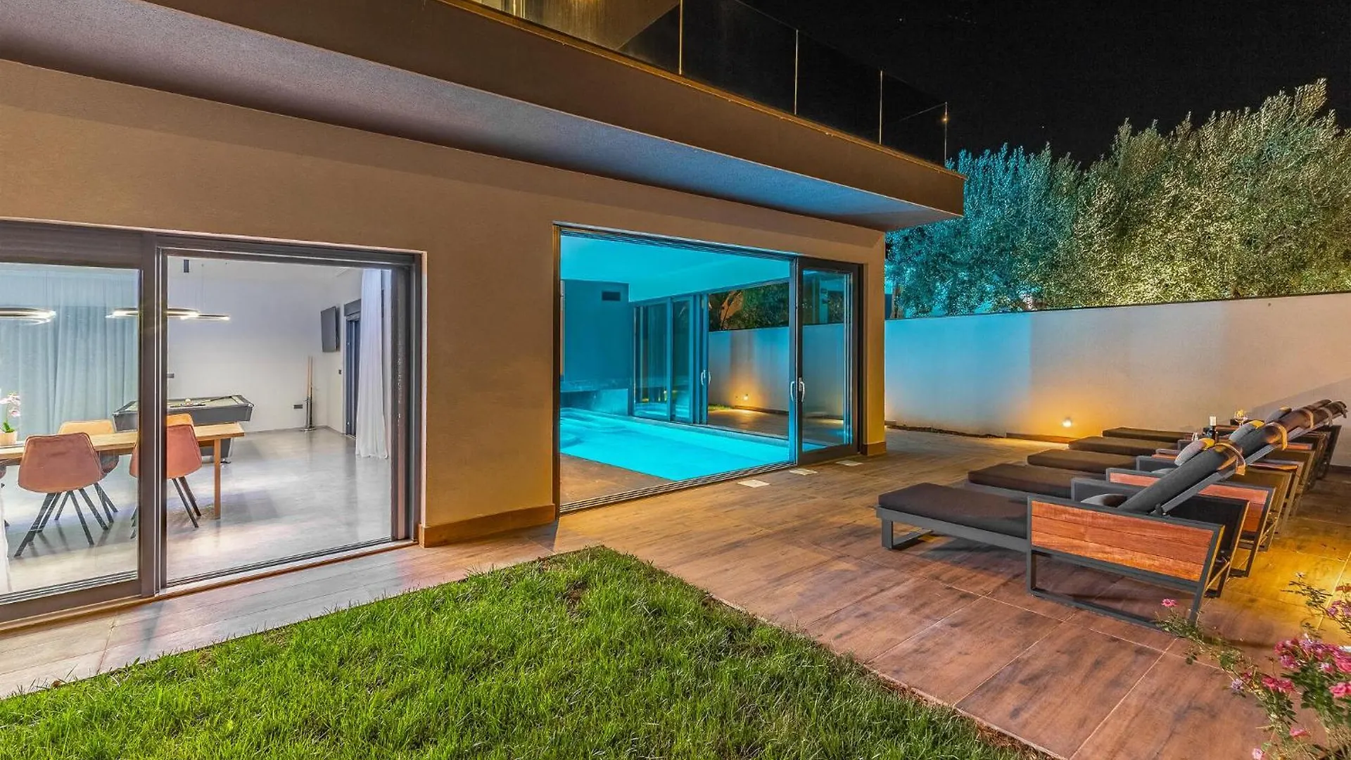 4 Bedroom Awesome Home In Fazana Croatia